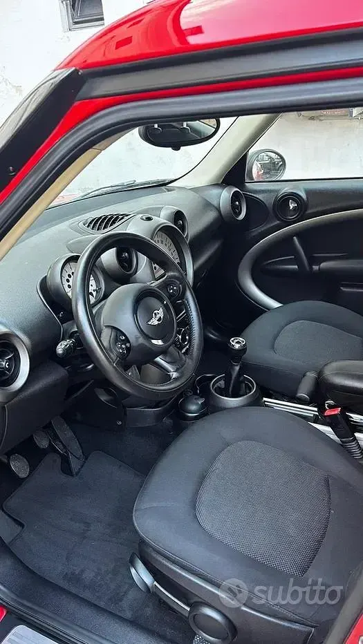 Usata Mini Countryman 90 CV (66 kW) 2013 Rosso SUV