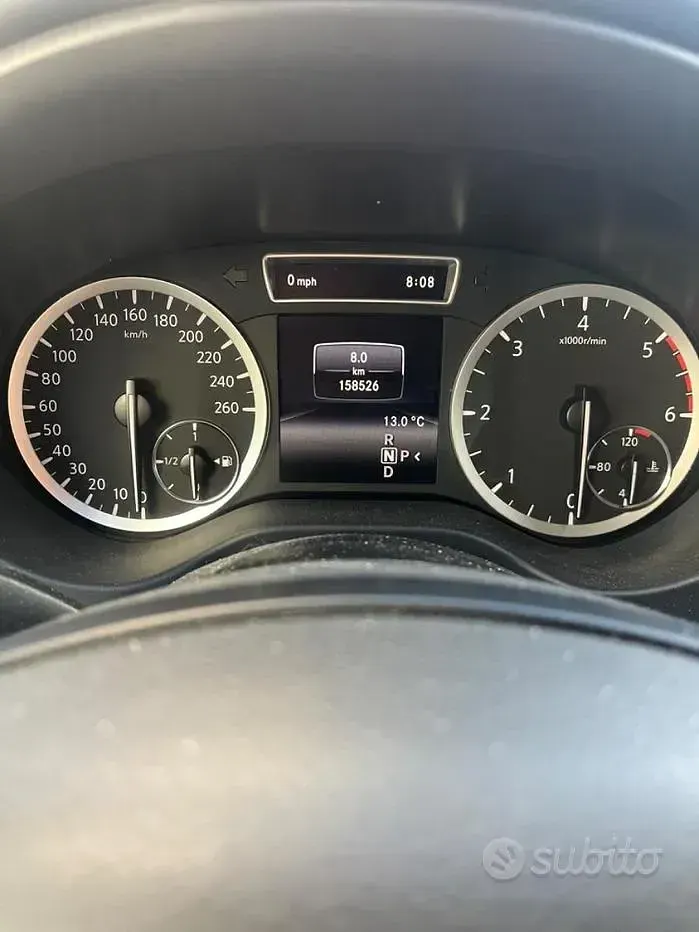 Usata Infiniti QX30 170 CV (125 kW) 2016 Grigio Station wagon