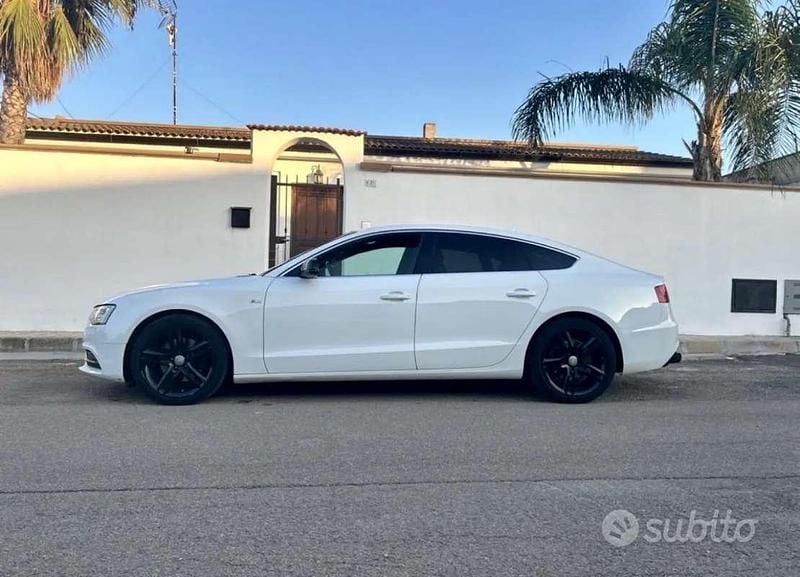 Usata Audi A5 Sportback Ambiente 177 CV (130 kW) 2013 Utilitaria