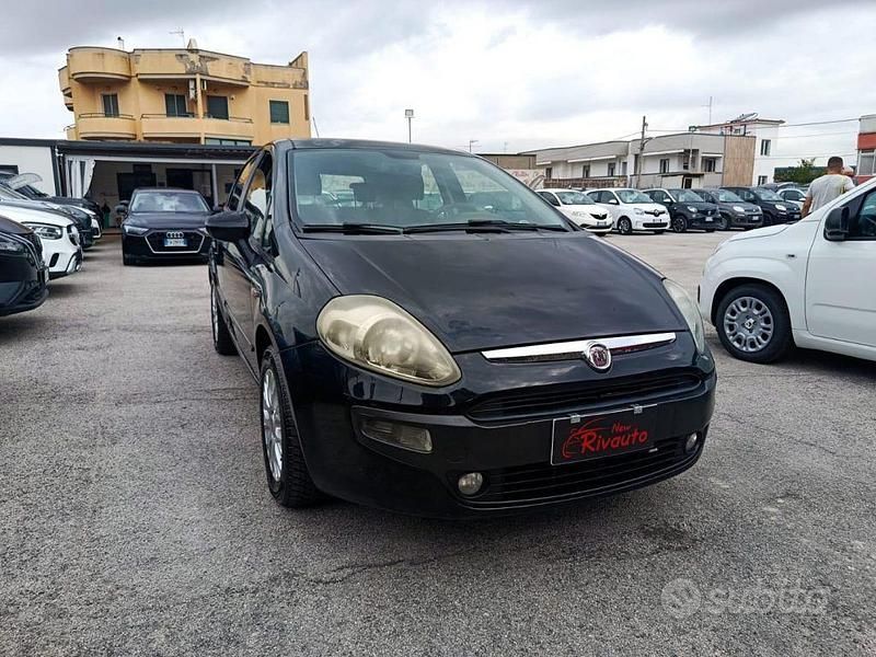 Usata Fiat Punto Evo Dynamic 77 CV (56 kW) 2010 Nero Utilitaria