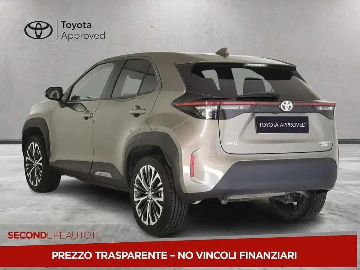 Usata Toyota Yaris Lounge 116 CV (85 kW) 2022 Utilitaria