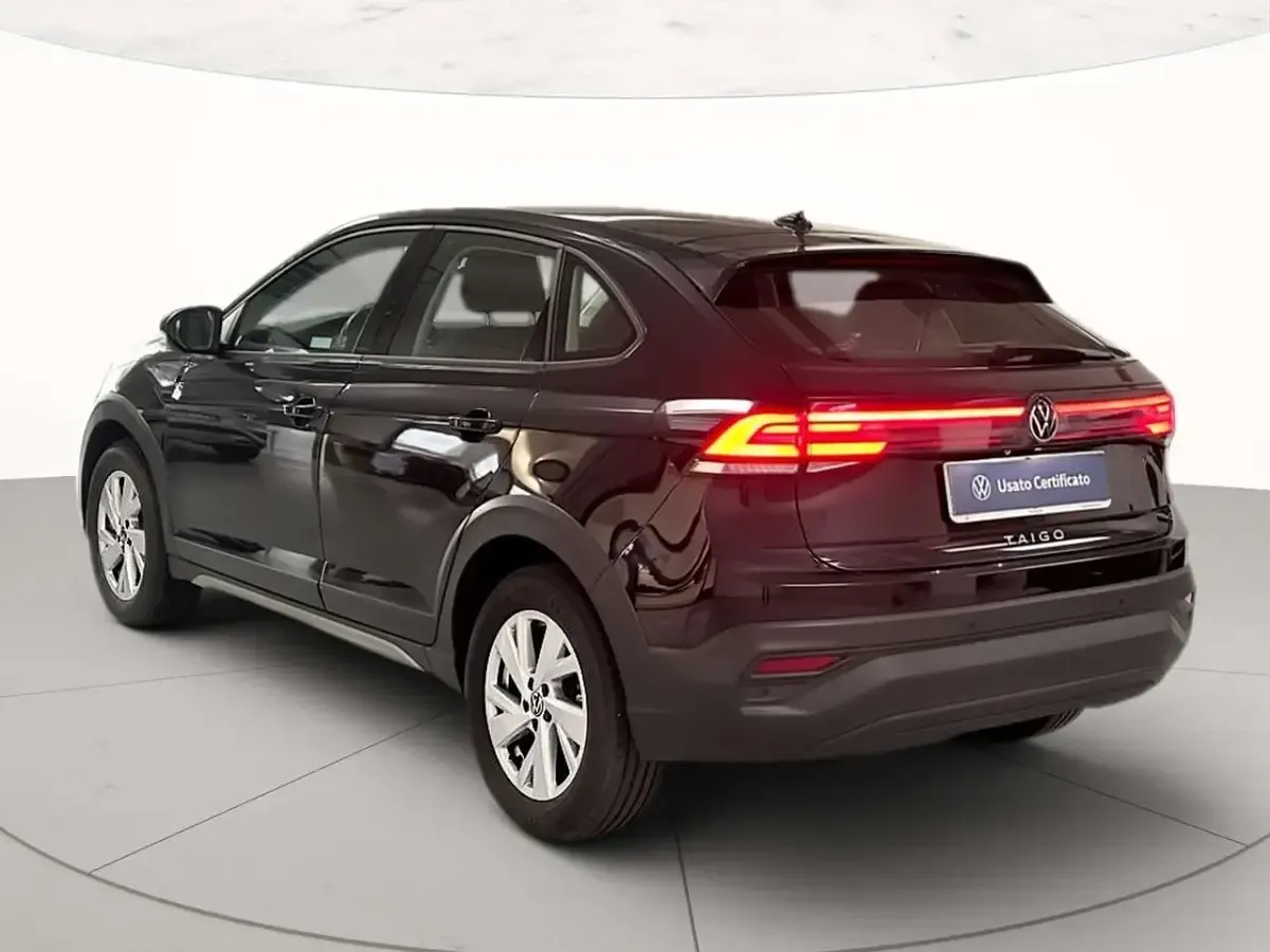 Usata VW Taigo Life 116 CV (85 kW) 2024 Deep black perlato SUV