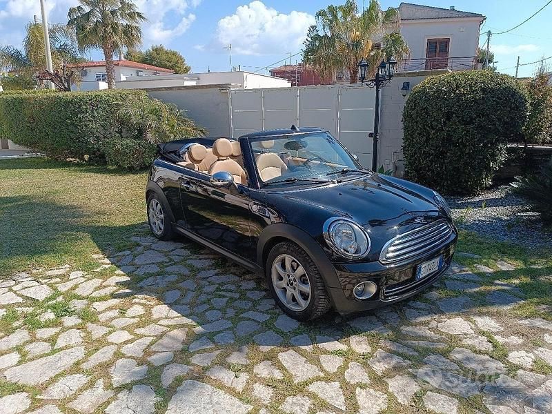 Usata Mini Cooper Cabriolet 2010 Cabrio