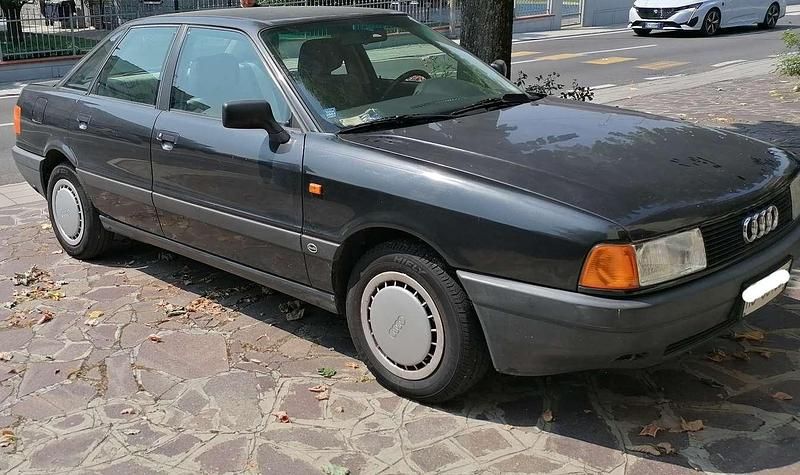 Usata Audi 80 87 CV (63 kW) 1990 Nero Berlina