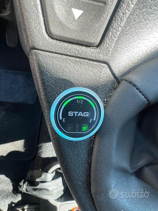 Usata Fiat Panda 4x4 Climbing 2012 Grigio Utilitaria