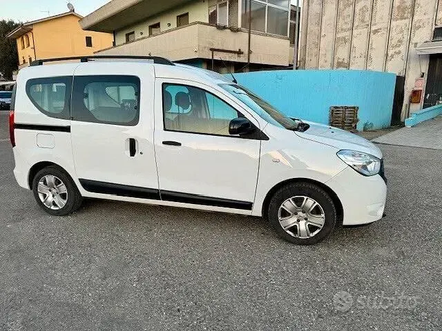 Usata Dacia Dokker 75 CV (55 kW) 2020 Bianco Monovolume
