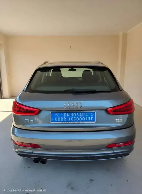 Usata Audi Q3 Advanced 140 CV (102 kW) 2013 Grigio SUV