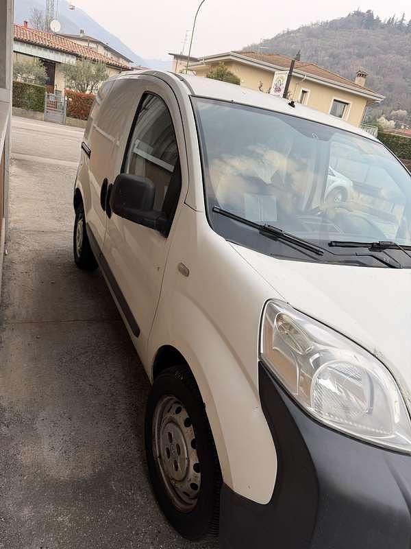 Usata Peugeot TePee Outdoor 75 CV (55 kW) 2011 Station wagon