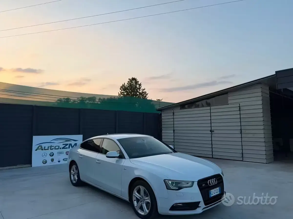 Usata Audi A5 Business Plus 150 CV (110 kW) 2013 Bianco Coupé