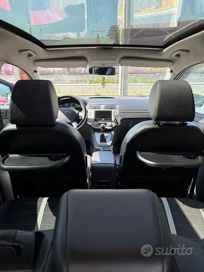 Usata Ford Kuga 163 CV (119 kW) 2010 Grigio SUV