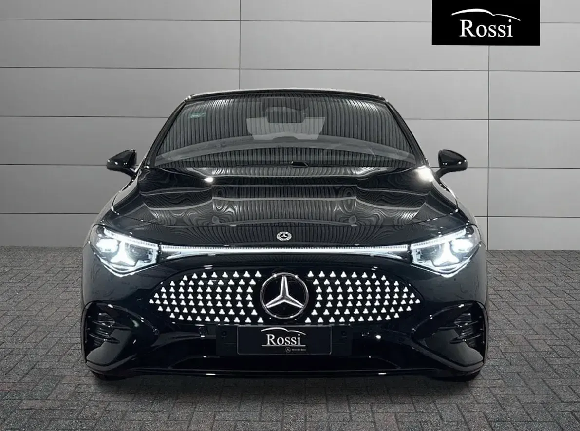 Nuova Mercedes CLA200 224 CV (164 kW) 2026 Nero