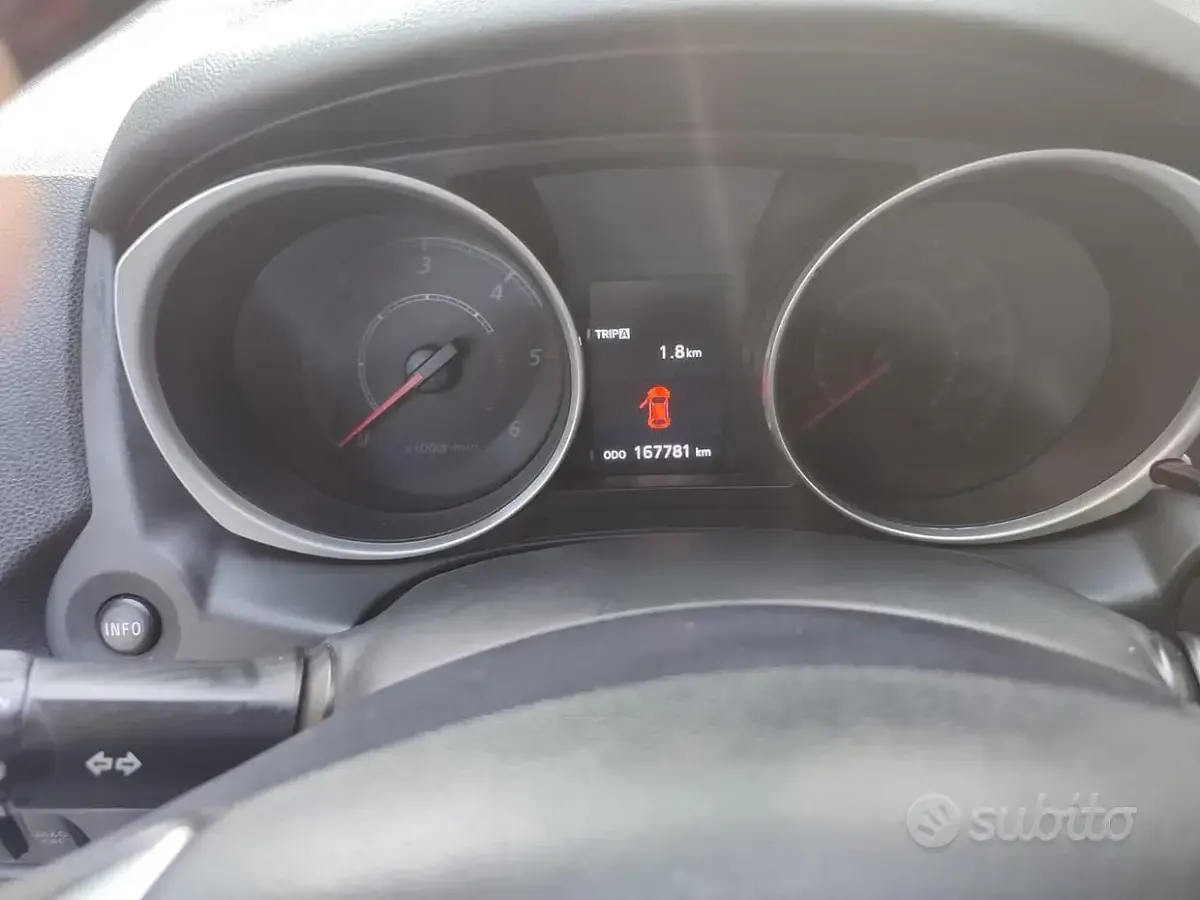 Usata Mitsubishi ASX 150 CV (110 kW) 2011 Bianco SUV