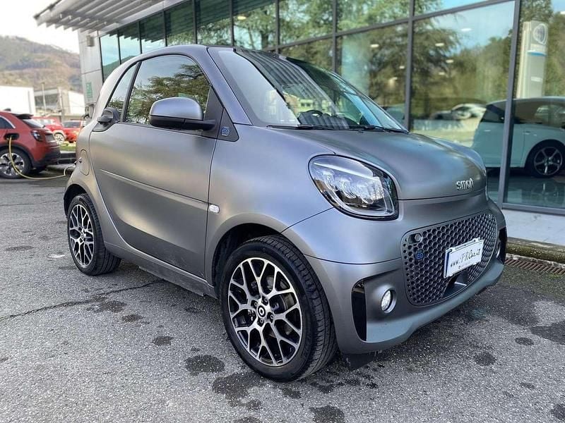 Grigio Usata 2023 Smart ForTwo Coupé Passion Utilitaria | 13.900 € (Buon prezzo) - Immagine 1/4