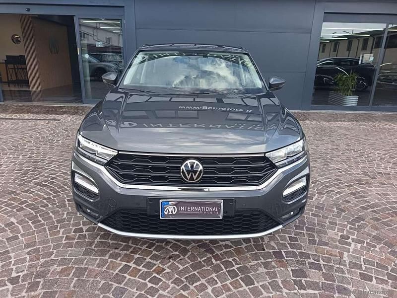 Usata VW T-Roc Business 116 CV (85 kW) 2021 Grigio SUV