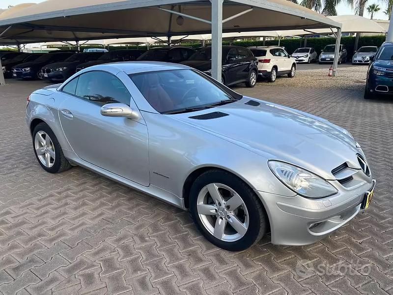 Usata Mercedes SLK200 163 CV (119 kW) 2004 Grigio Cabrio
