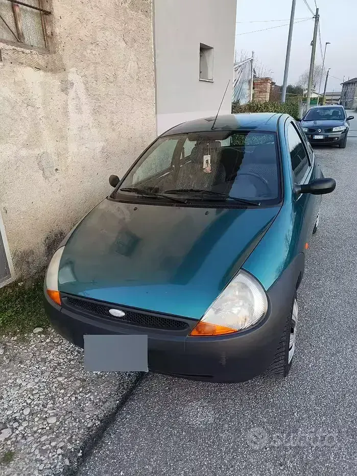 Usata Ford Ka 60 CV (44 kW) 2000 Verde Utilitaria