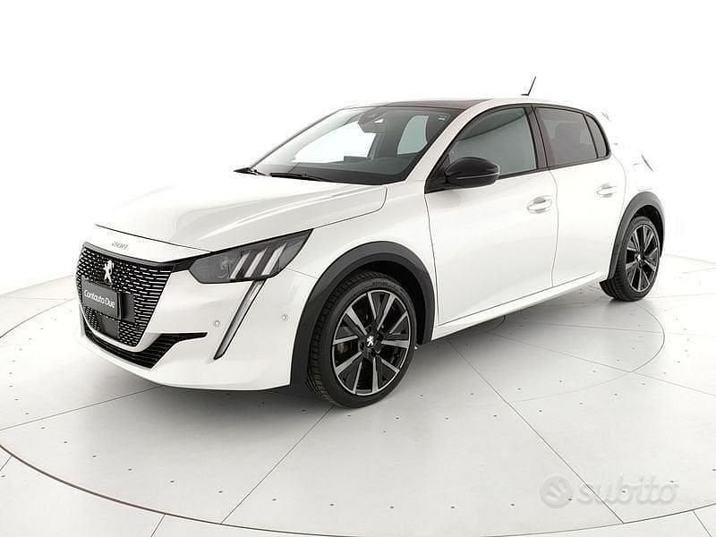 Bianco Usata 2022 Peugeot 208 GT Due volumi | 17.900 € (Molto cara) - Immagine 1/4