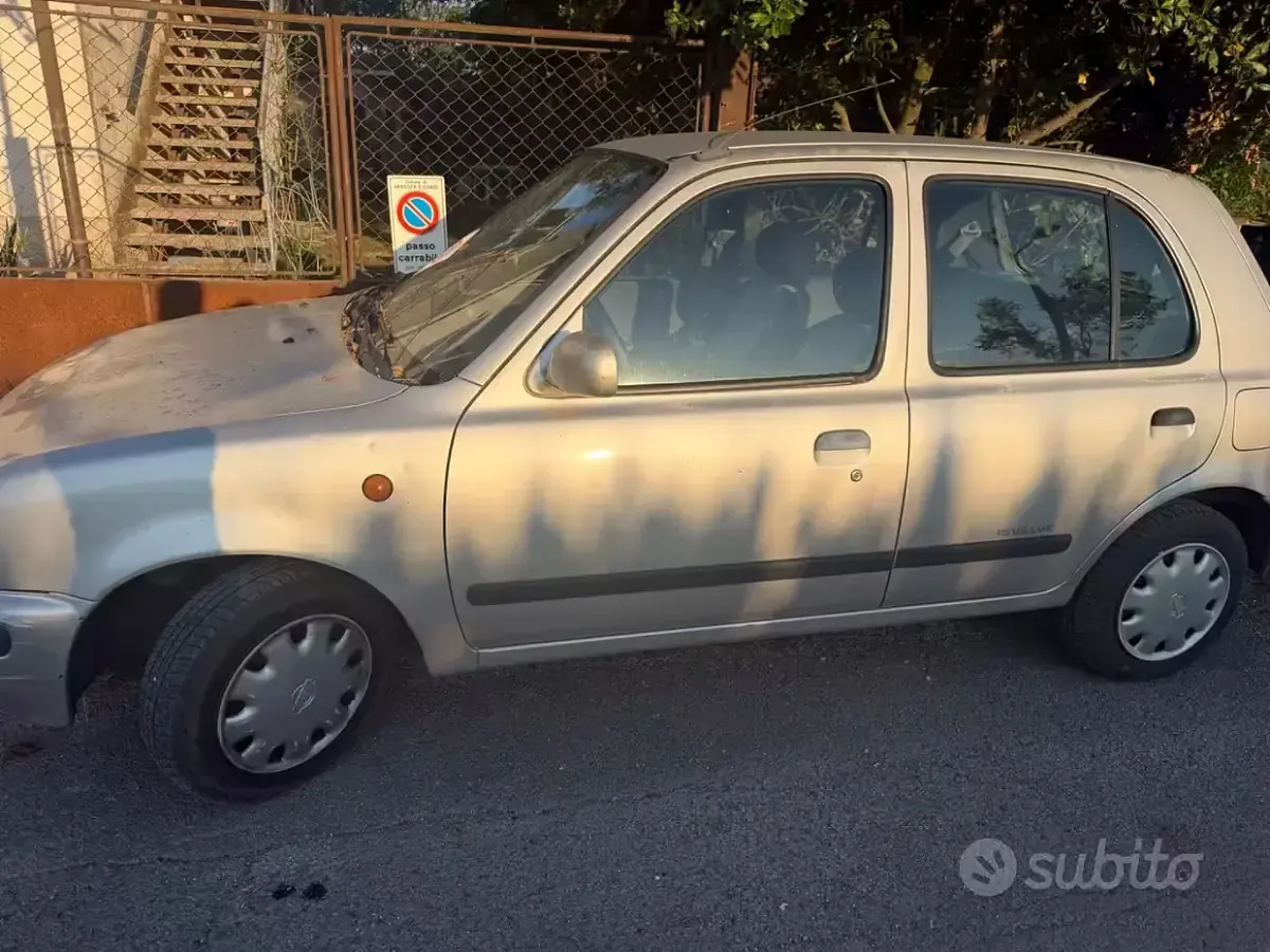 Usata Nissan Micra 1993 Grigio Utilitaria