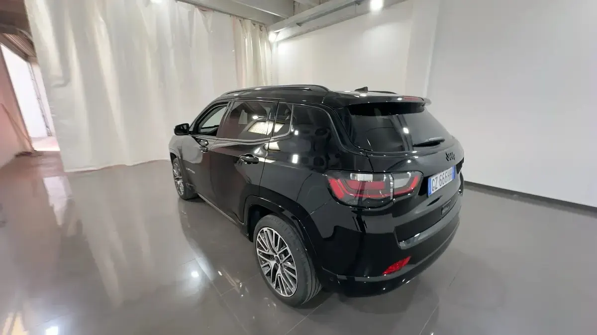 Usata Jeep Compass Summit 130 CV (95 kW) 2025 601solid black SUV