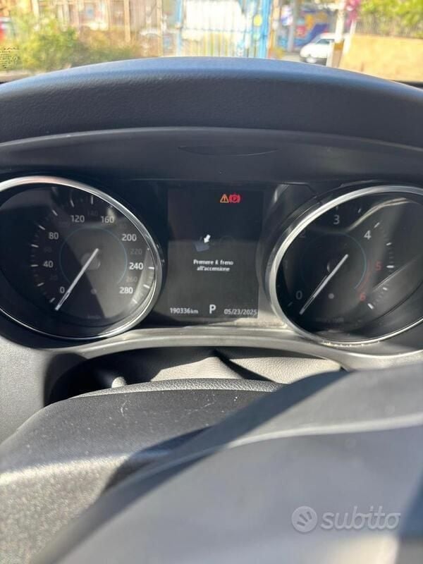 Usata Jaguar F-Pace 180 CV (132 kW) 2018 Nero SUV