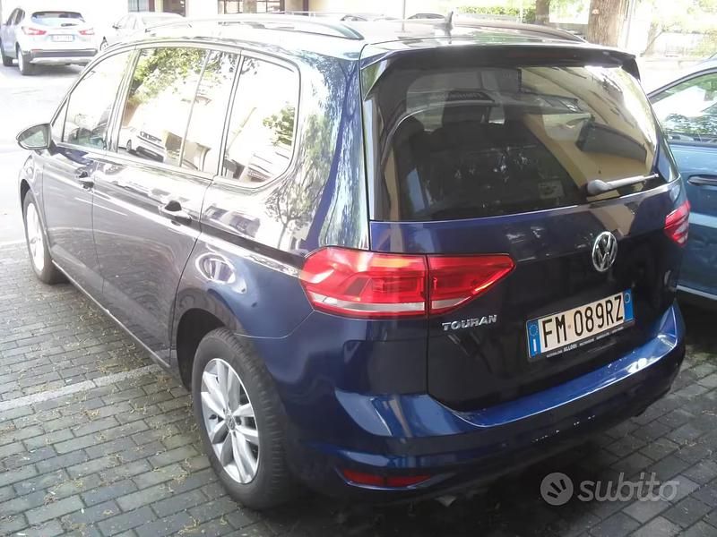 Usata VW Touran Business 150 CV (110 kW) 2018 Blu Monovolume