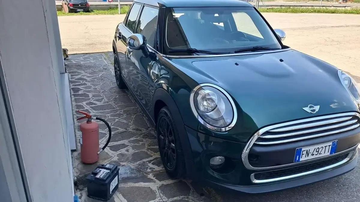 Usata Mini One D Business 95 CV (69 kW) 2018 Utilitaria