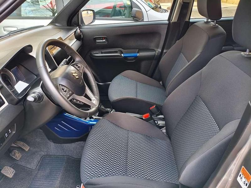 Second-hand Suzuki Ignis 83 CP (61 kW) 2023 Gri SUV
