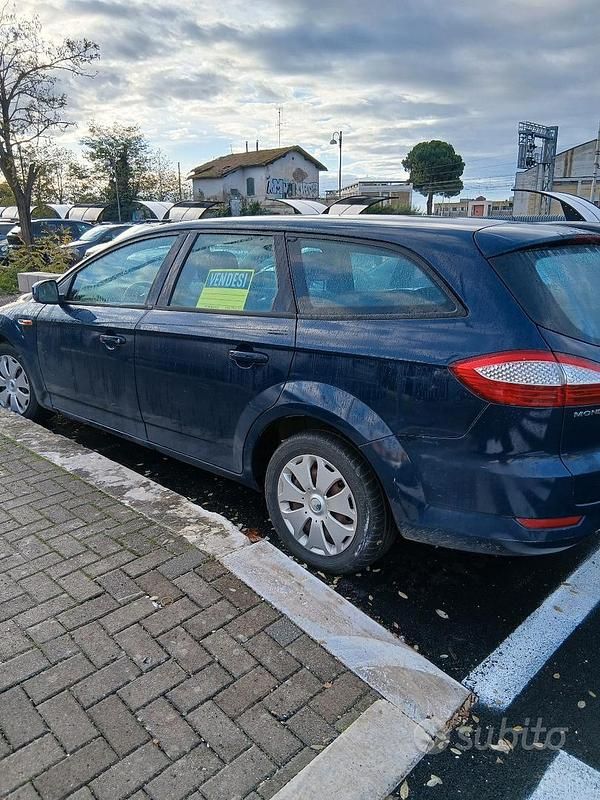 Usata Ford Mondeo 145 CV (106 kW) 2009 Blu Station wagon