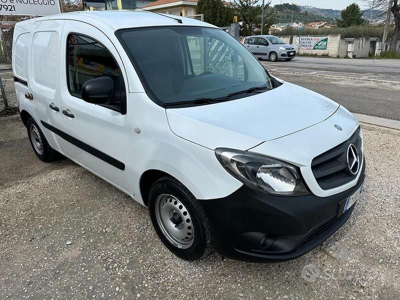 Usata Mercedes Citan 109 90 CV (66 kW) 2017 Bianco Monovolume
