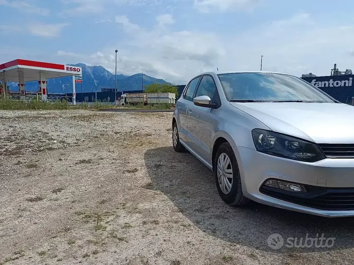 Usata VW Polo Trendline 60 CV (44 kW) 2017 Berlina