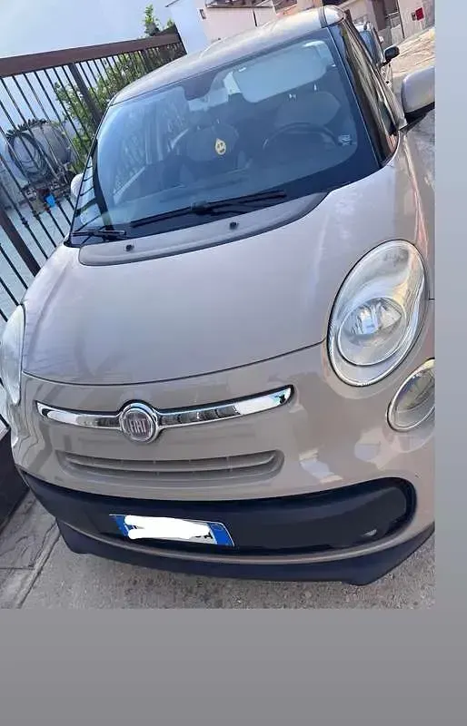 Usata Fiat 500L Pop 84 CV (61 kW) 2014 Beige Monovolume