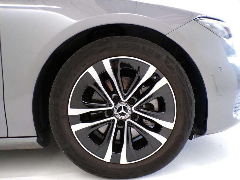 Usata Mercedes CLA180 Shooting Brake Advanced 116 CV (85 kW) 2025 Grigio montagna Station wagon