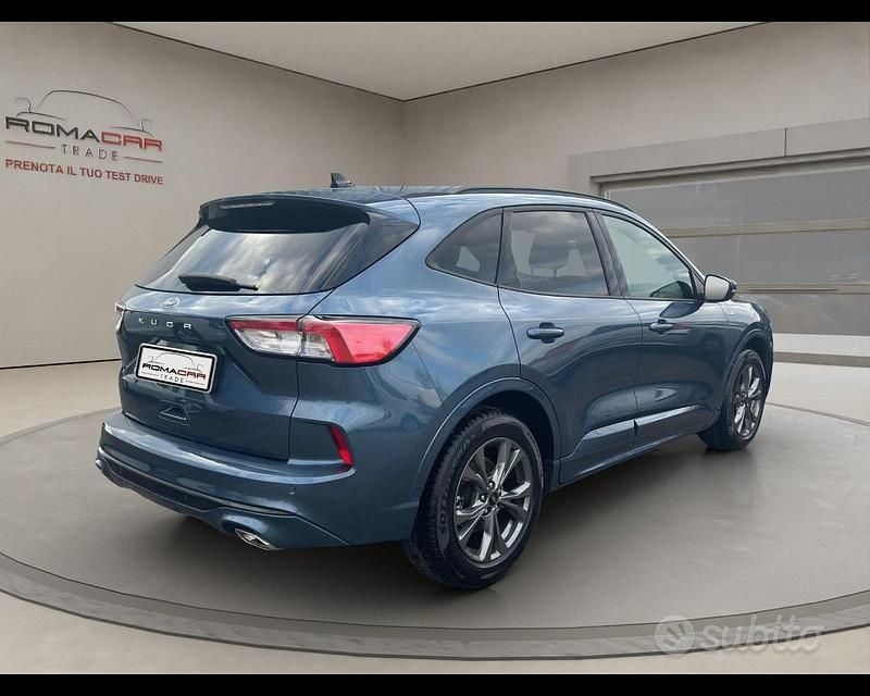 Usata Ford Kuga Titanium 120 CV (88 kW) 2020 Blu SUV