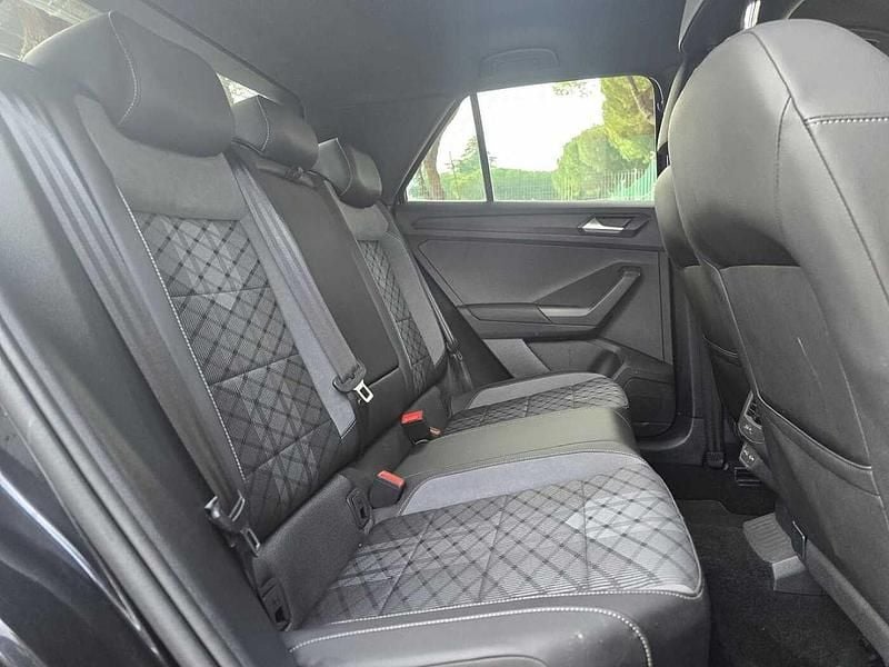 Usata VW T-Roc R-line 110 CV (80 kW) 2023 Nero SUV