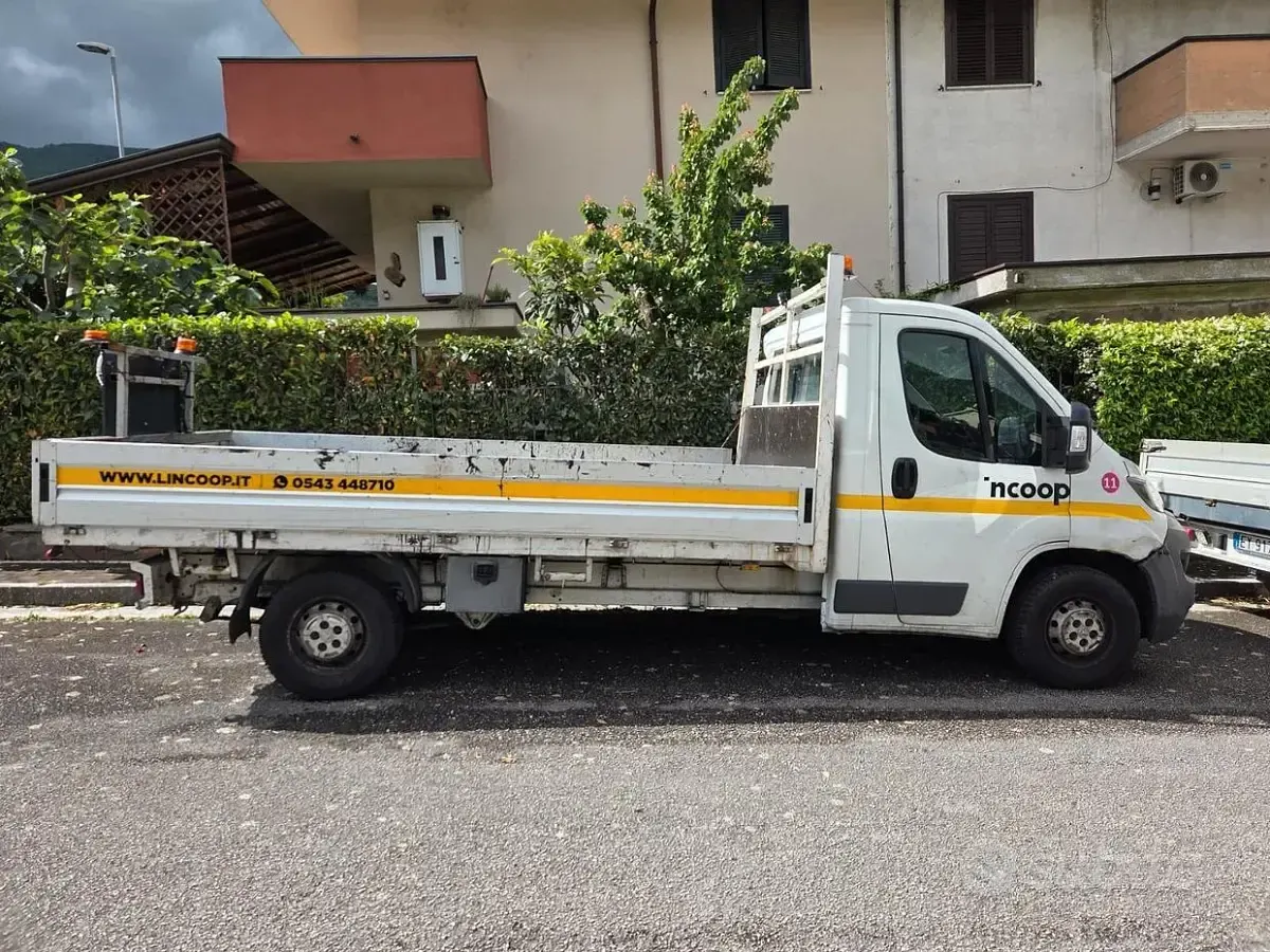 Usata Peugeot Boxer 131 CV (96 kW) 2015 Bianco Furgone