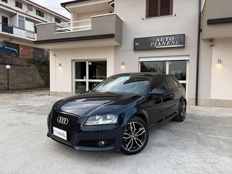 Usata Audi A3 Young 90 CV (66 kW) 2011 Blu Utilitaria