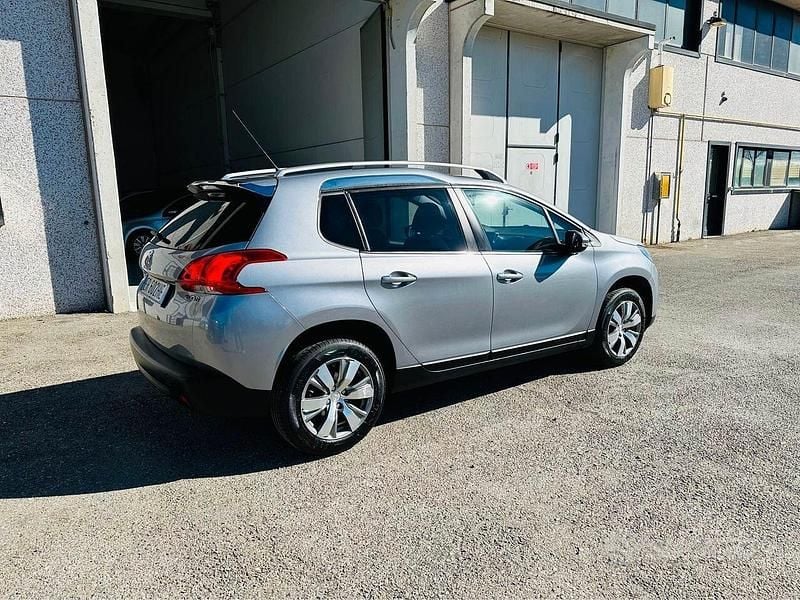Usata Peugeot 2008 Active 68 CV (50 kW) 2013 Other SUV
