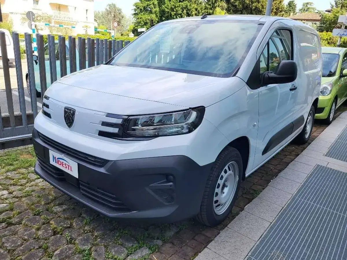 Nuova Peugeot Partner 131 CV (96 kW) 2026 Bianco gelato Monovolume