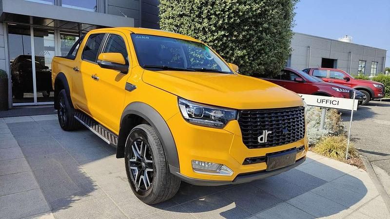 Nuova DR DR2 136 CV (100 kW) 2025 Giallo Utilitaria
