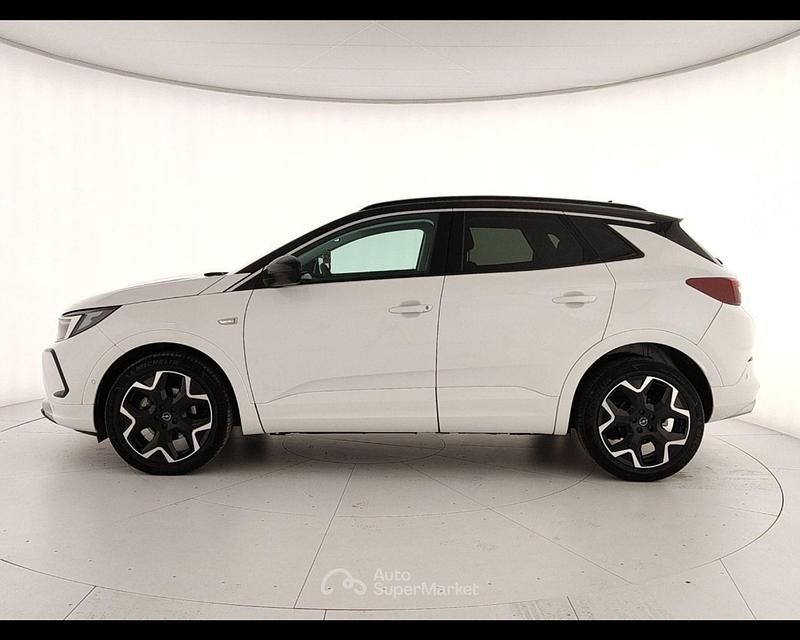 Usata Opel Grandland X Ultimate 131 CV (96 kW) 2024 Bianco SUV
