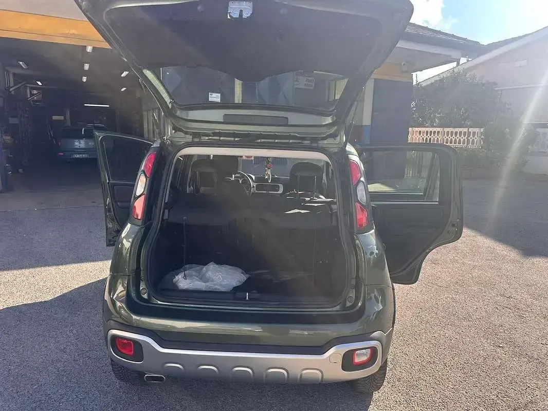 Usata Fiat Panda Cross Cross 95 CV (69 kW) 2018 Verde Utilitaria