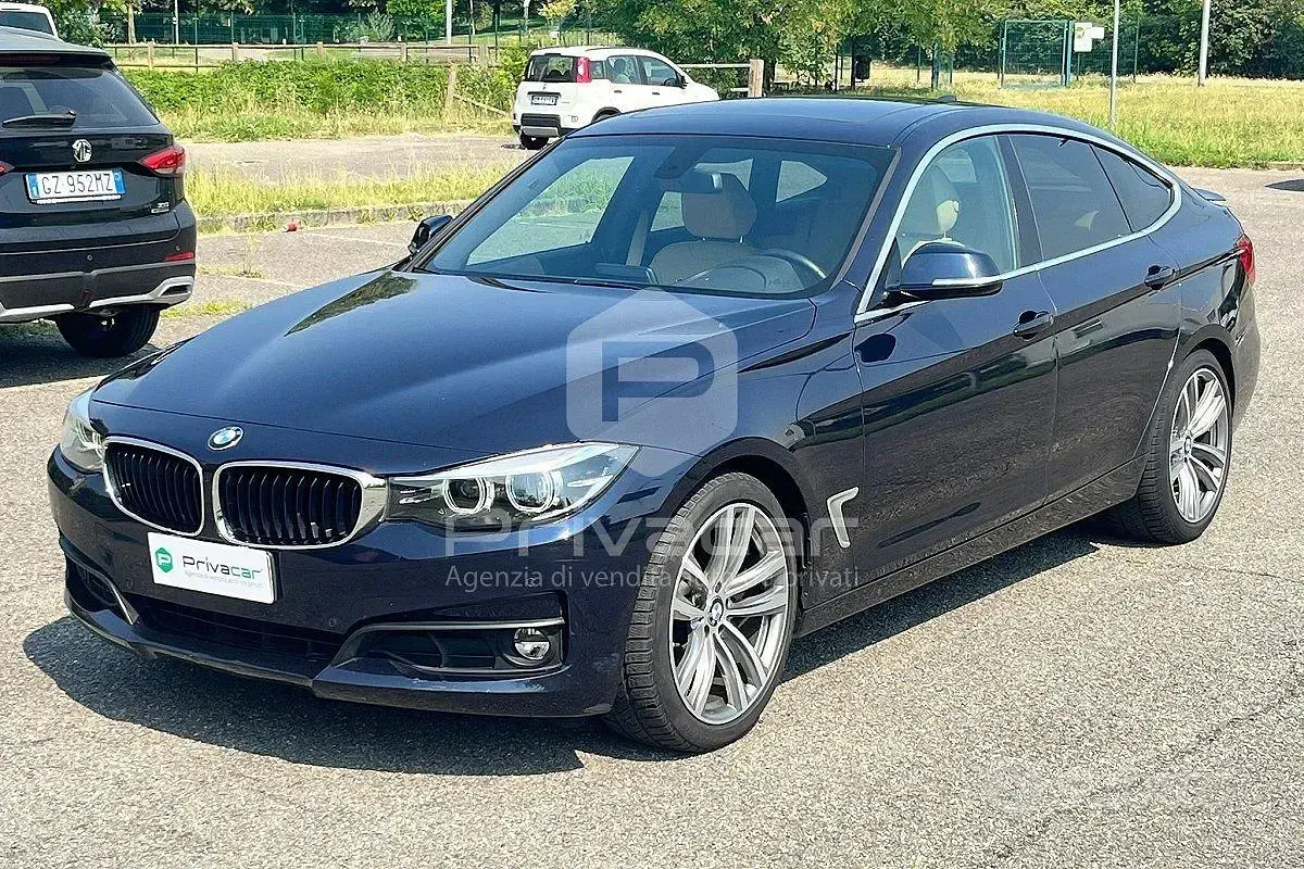 Usata BMW 320 Gran Turismo Luxury Line 190 CV (139 kW) 2017 Bluazzurro Coupé