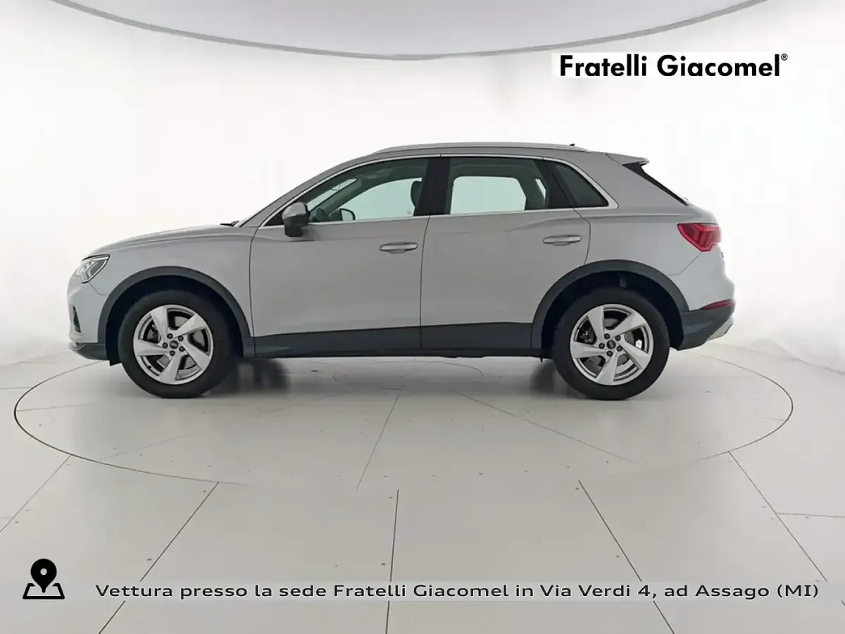 Gebraucht Audi Q3 Advanced 200 PS (147 kW) 2023 Silber SUV