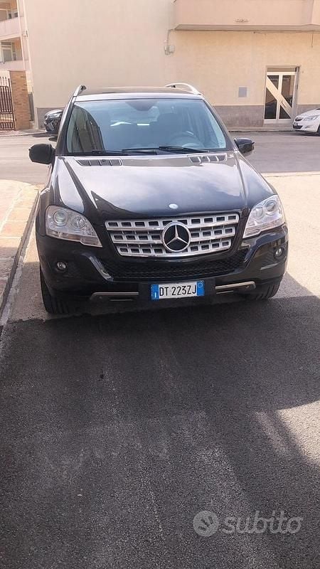 Usata Mercedes ML320 2008 Nero SUV