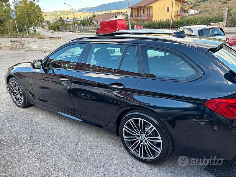Usata BMW 520 M Sport 190 CV (139 kW) 2018 Blu Station wagon