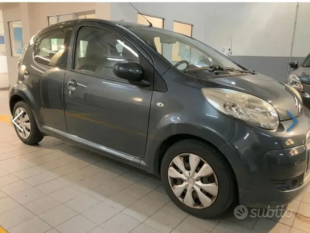 Usata Citroën C1 68 CV (50 kW) 2011 Grigio Utilitaria