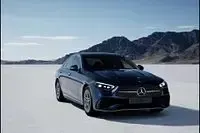 Nuova Mercedes C300 265 CV (194 kW) 2026 Blu Berlina