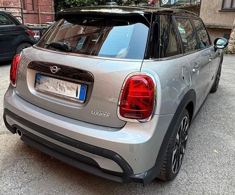 Usata Mini Cooper 136 CV (100 kW) 2023 Grigio Utilitaria