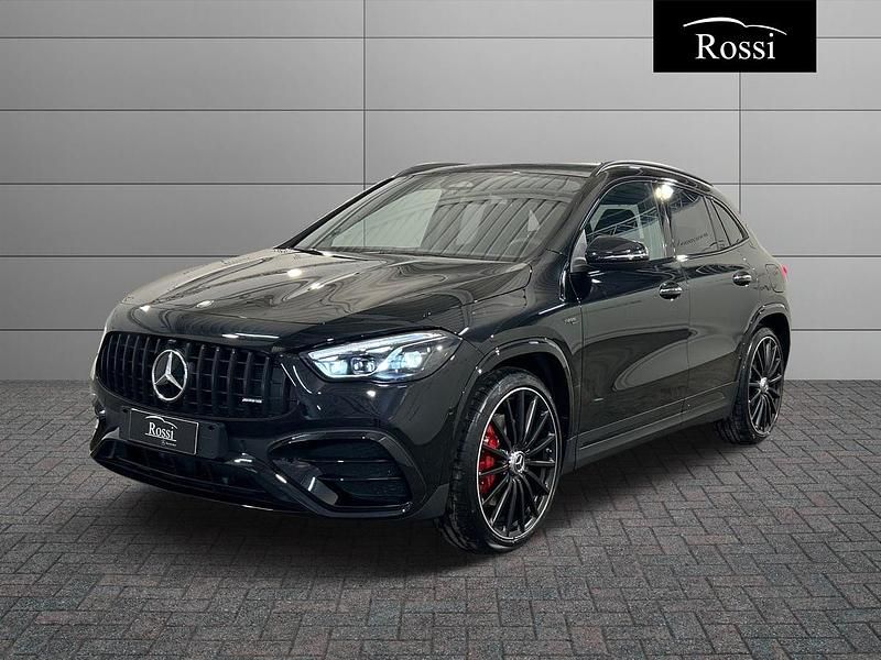 Grigio montagna magno manufakt Nuova 2025 Mercedes GLA35 AMG AMG SUV | 67.200 € (Buon prezzo) - Immagine 1/4