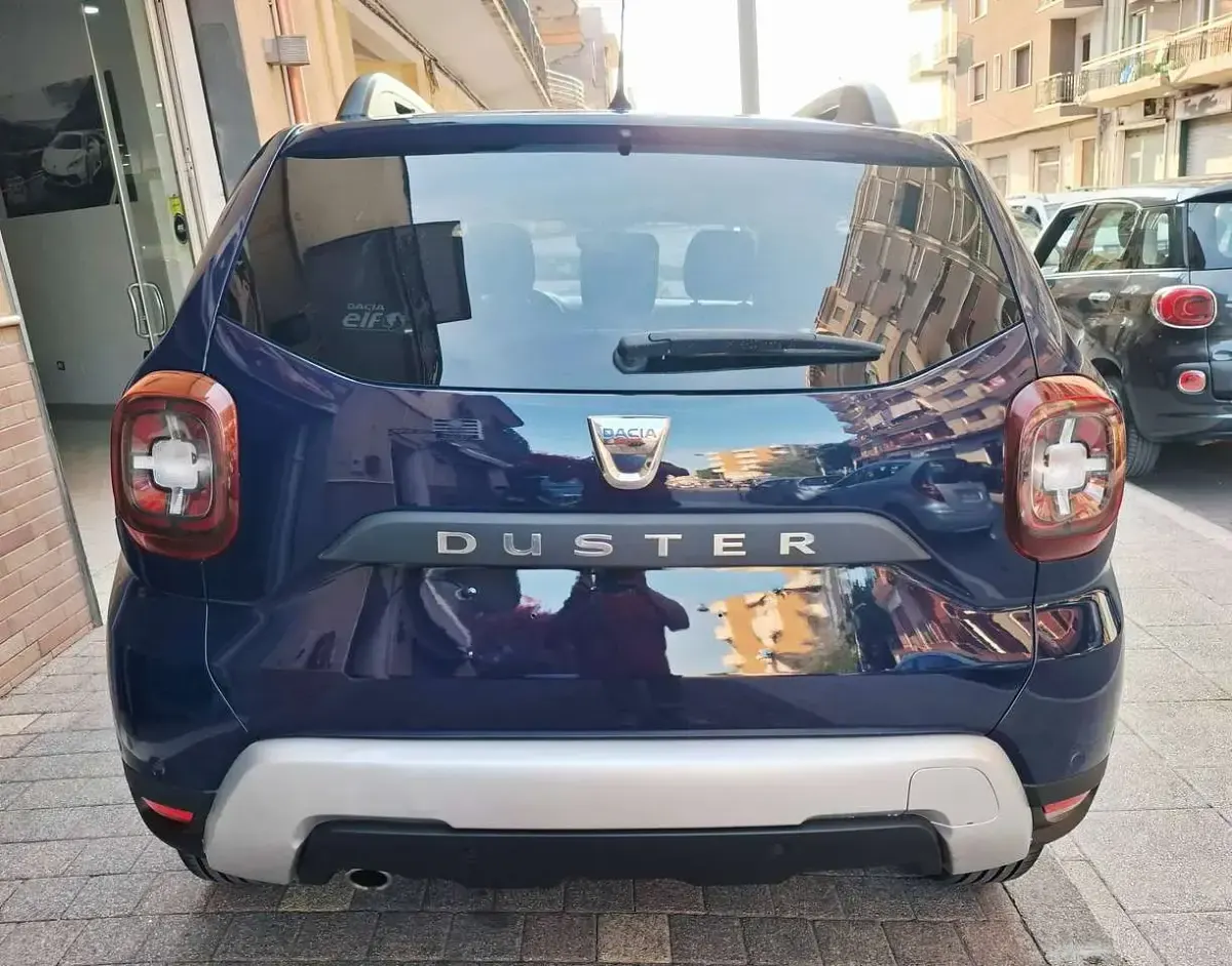 Usata Dacia Duster Comfort 109 CV (80 kW) 2018 Blu/azzurro SUV